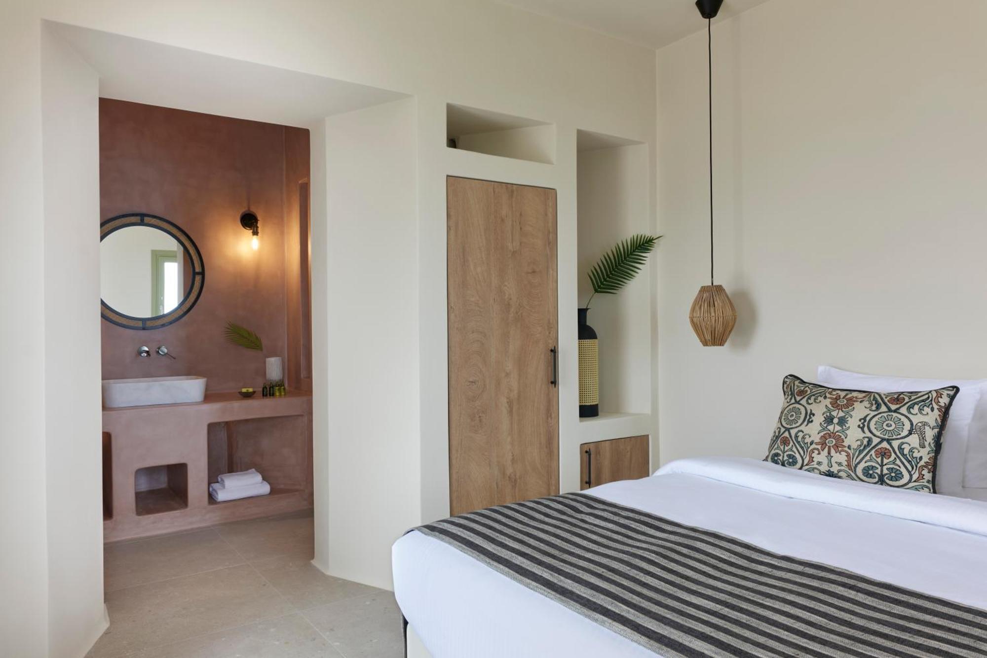 Aeon Suites - Adults Only Pýrgos Eksteriør billede