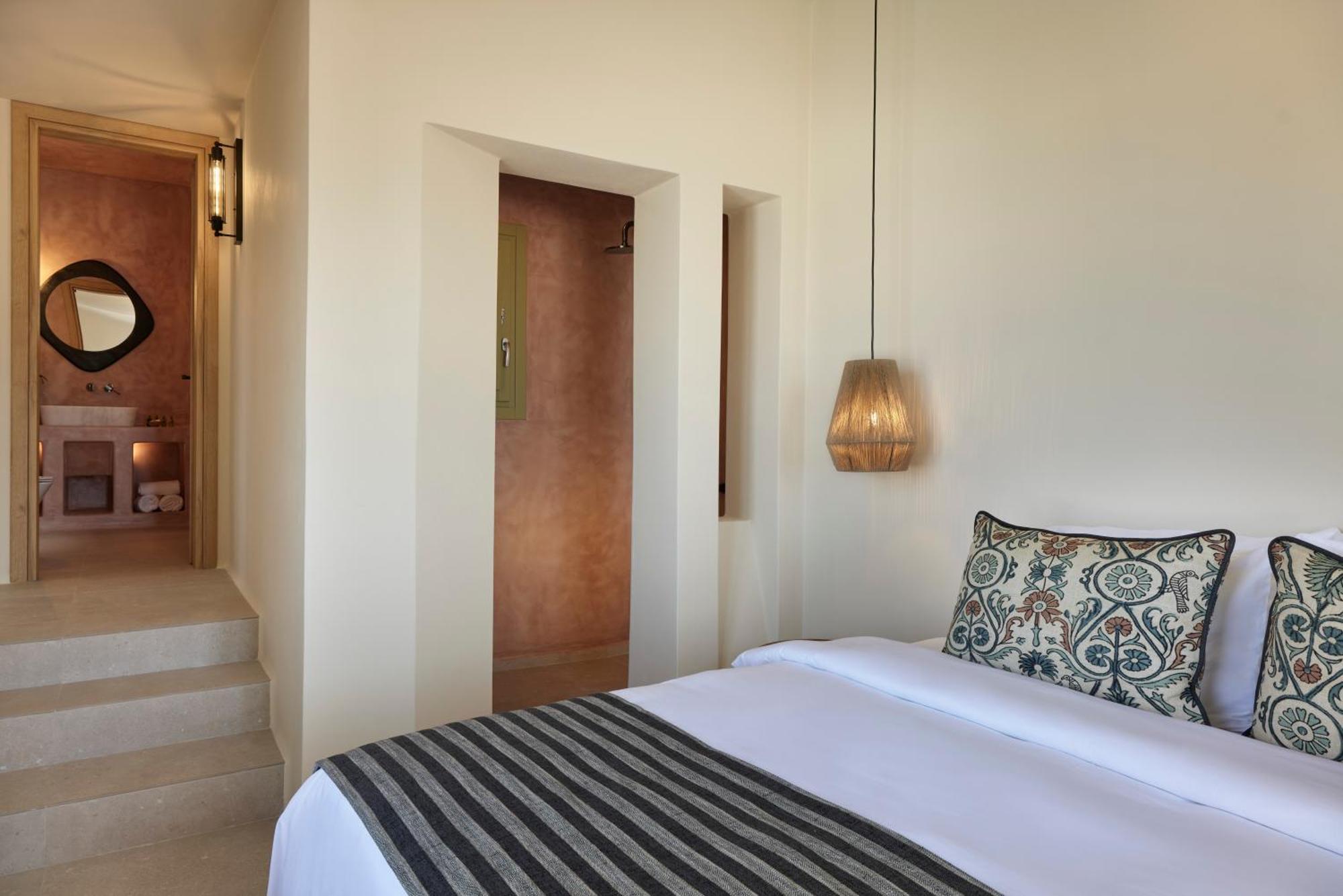 Aeon Suites - Adults Only Pýrgos Eksteriør billede